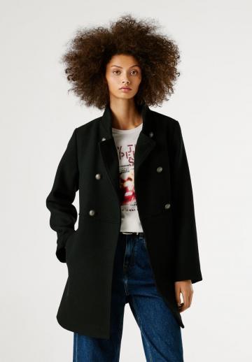 Короткое пальто