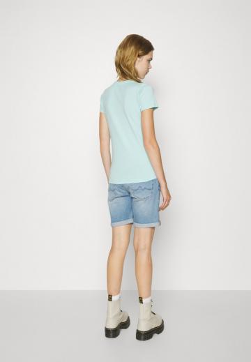 Джинсовые шорты