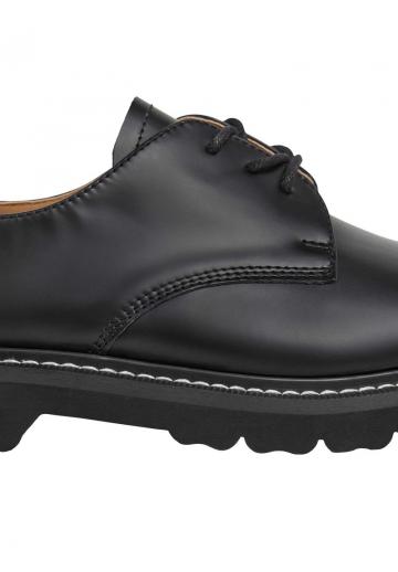 Ботинки на шнуровке