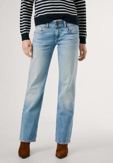 Прямые джинсы