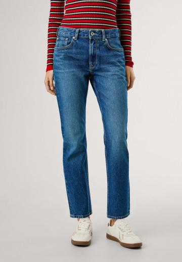 Прямые джинсы