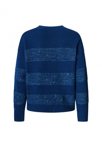 Пуловер в полоску