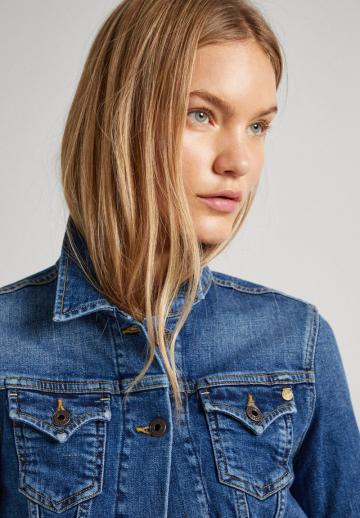 Джинсовая куртка