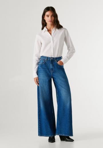 Клешеные джинсы