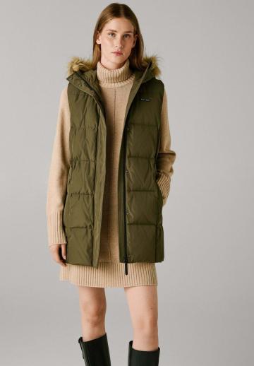 Длинный жилет