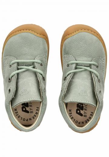 Детская обувь