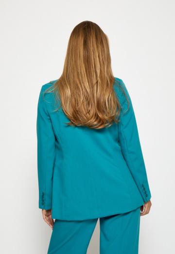 Короткое пальто