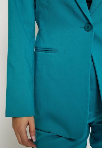 Короткое пальто