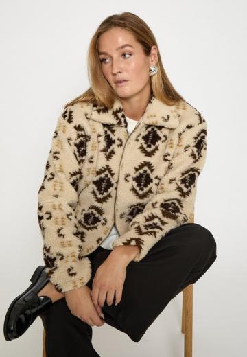 Флисовая куртка