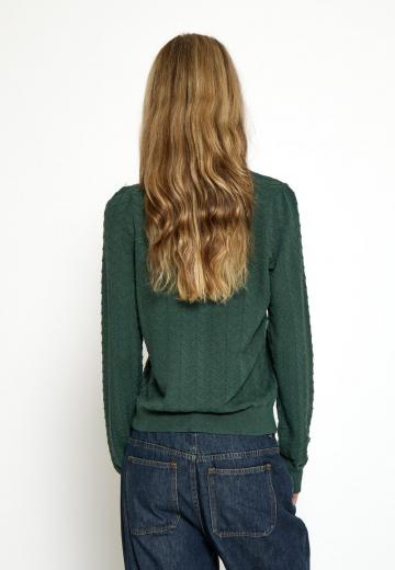 Вязаная кофта