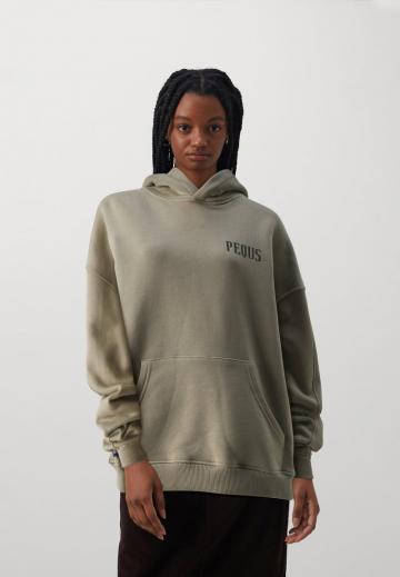 Пуловер с капюшоном