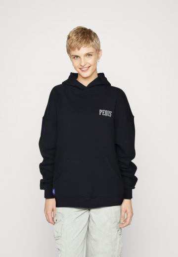 Пуловер с капюшоном