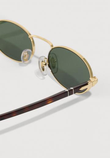 Солнечные очки