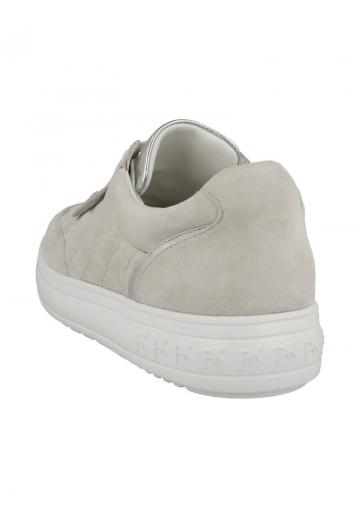 Гандбольные кроссовки