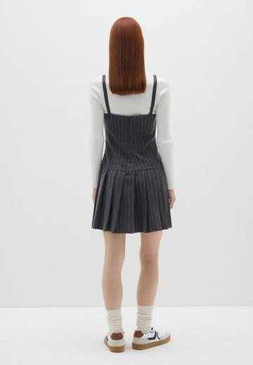 Короткое платье