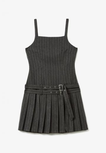 Короткое платье