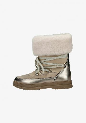 Зимние ботинки