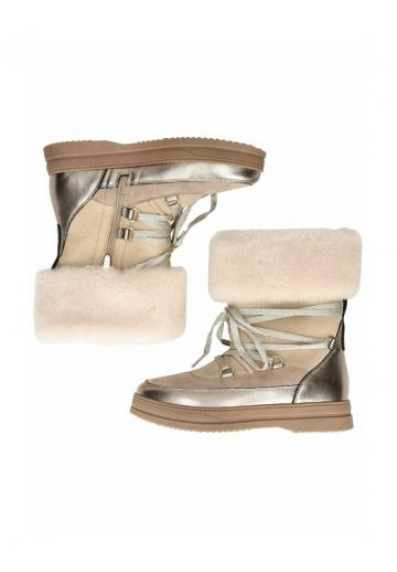 Зимние ботинки