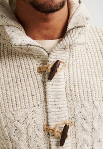 Вязаная кофта