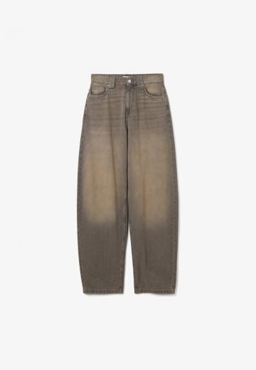 Свободные джинсы