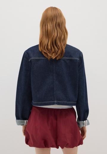 Джинсовая куртка