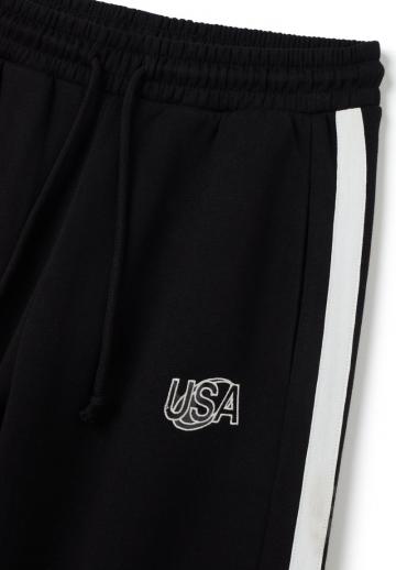 Спортивные штаны