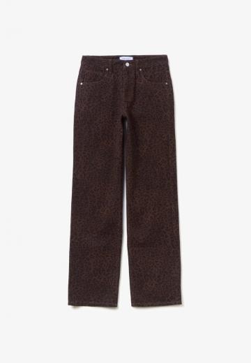 Прямые джинсы