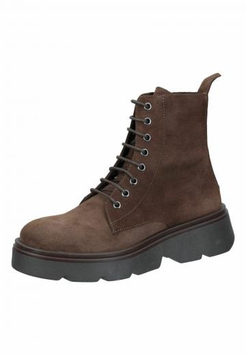 Ботинки на шнуровке