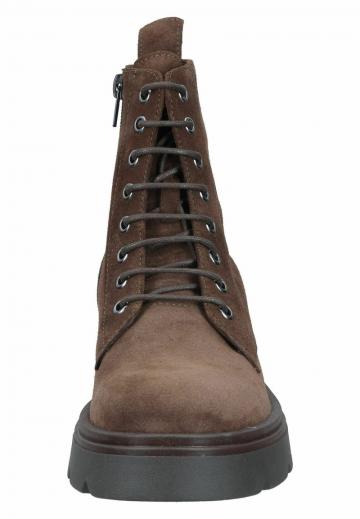 Ботинки на шнуровке