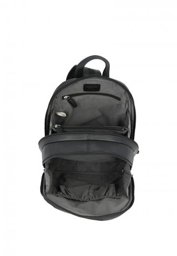 Кожаный рюкзак