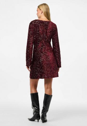 Коктейльное платье