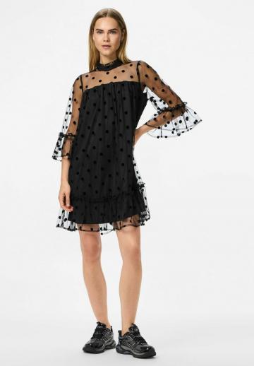 Короткое платье