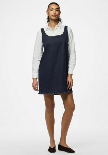 Джинсовое платье