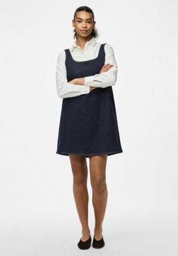 Джинсовое платье