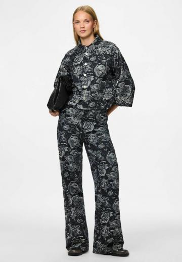 Джинсовая блузка