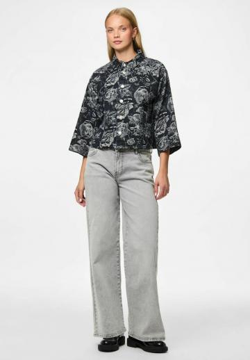 Джинсовая блузка