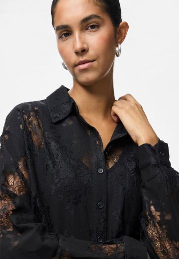 Кружевная блузка