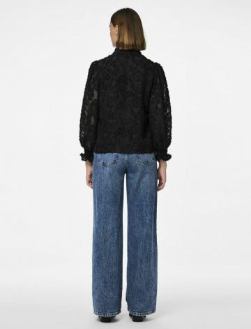 Кружевная блузка