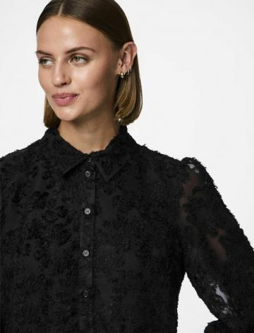 Кружевная блузка