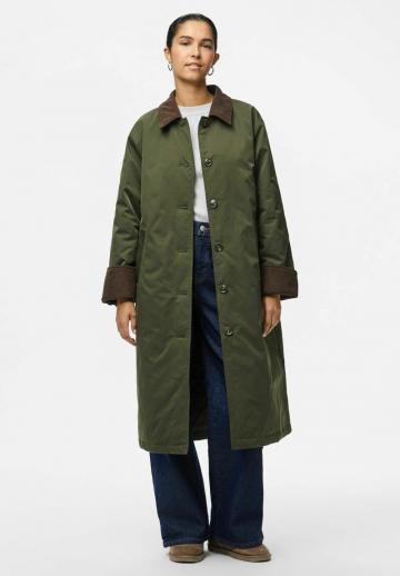 Шерстяное пальто