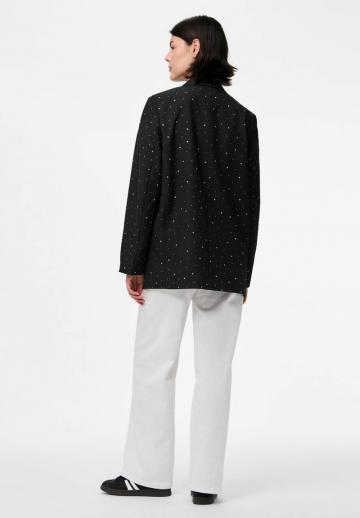 Короткое пальто