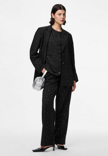 Короткое пальто