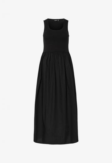 Длинное платье