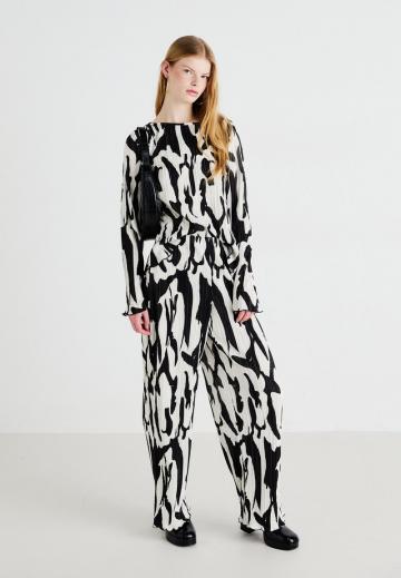 Широкие брюки