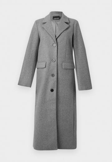 Шерстяное пальто