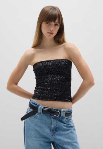 Топ без бретелек