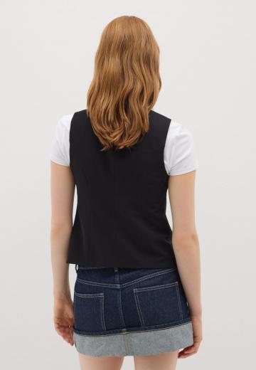 Джинсовая жилетка