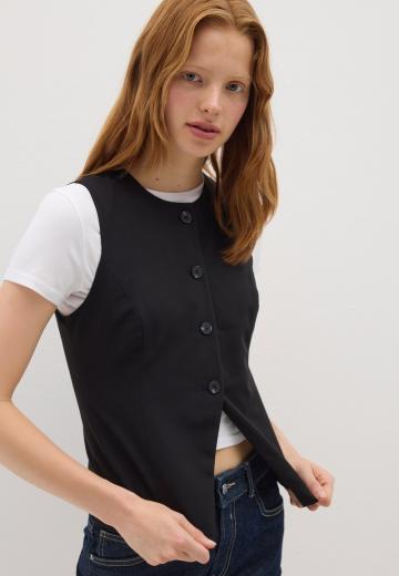 Джинсовая жилетка