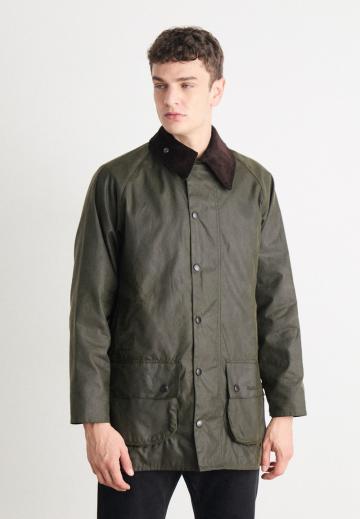 Короткое пальто