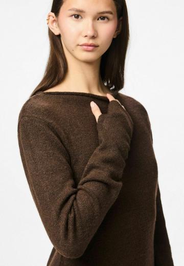 Вязаное платье